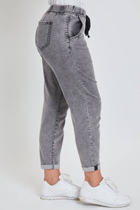Missy Petite Kozy Fit Mid-Rise Jogger: SALT WASH BLACK