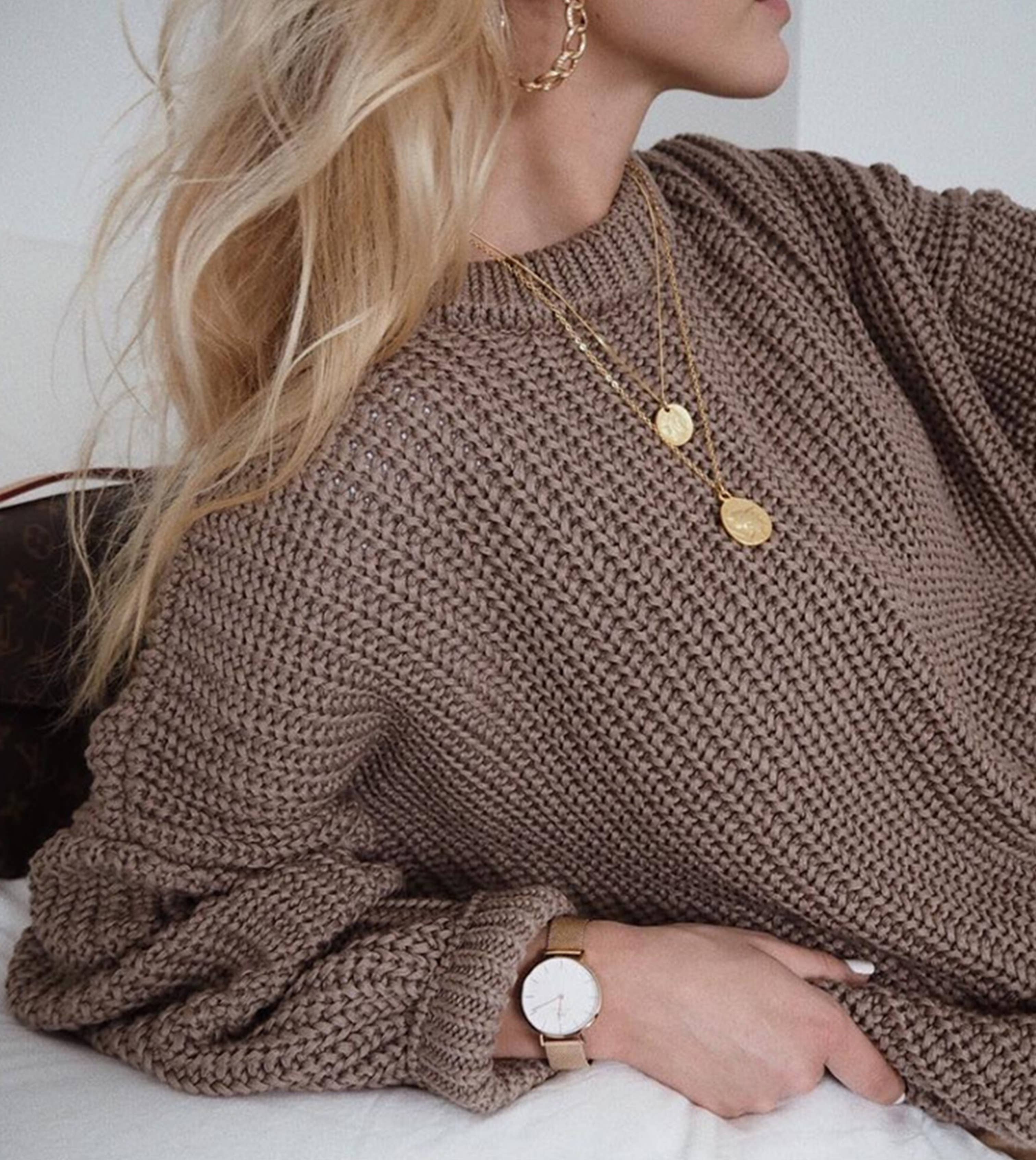 Commuter Crewneck Stylish Pullover Sweater: Coffee