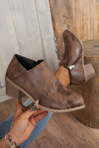 Tulip Opening Suede Ankle Boots