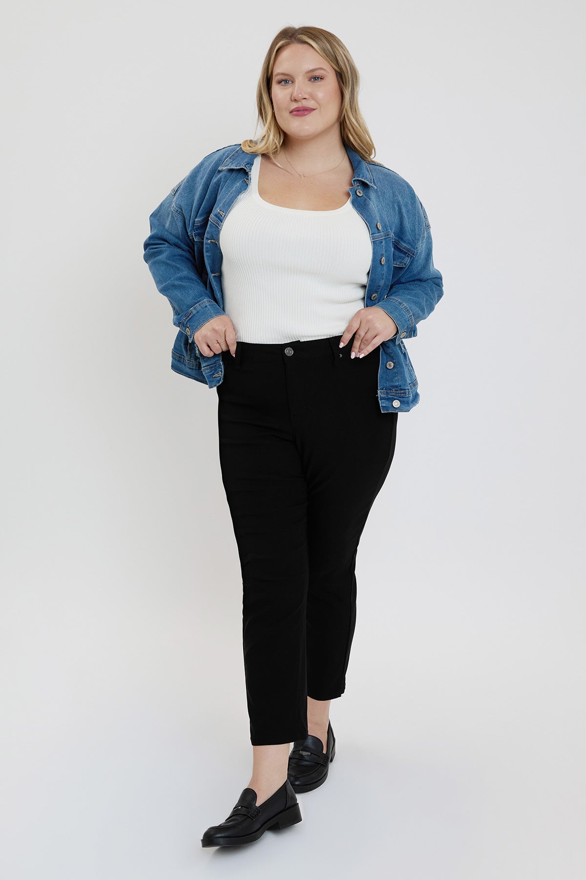 Women's Plus High Rise Hyperstetch Cropped Straight Pants