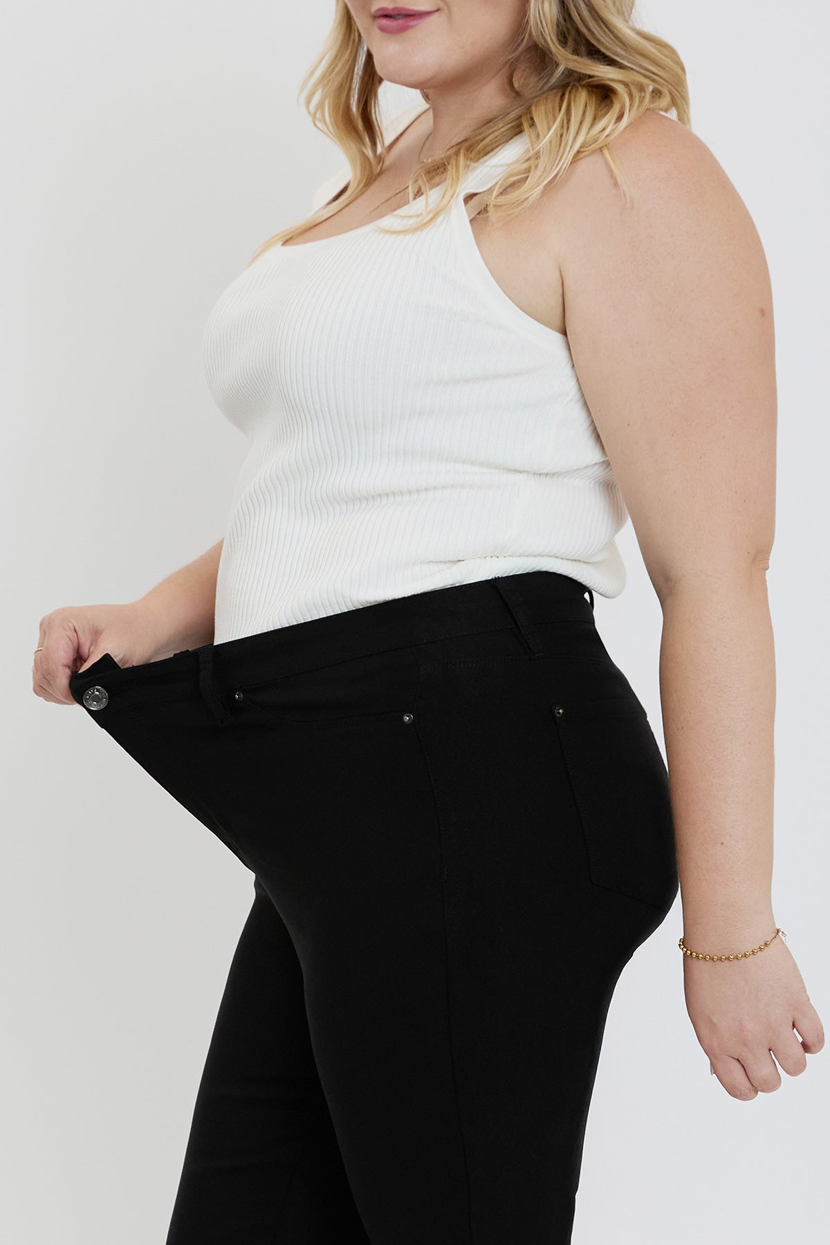 Women's Plus High Rise Hyperstetch Cropped Straight Pants