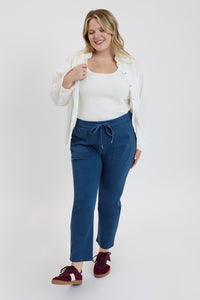 Women's Plus High Rise Pull On Straight Leg Jogger