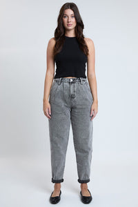 Women's Pleated Mom Jeans