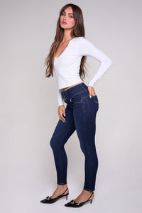 Women's Luxe Mid Rise 3-Button WannaBettaButt Skinny Jeans