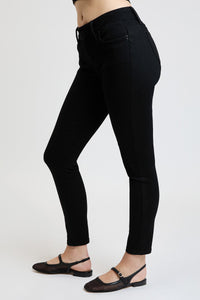 Women's Luxe Mid Rise WannaBettaButt Skinny Jeans