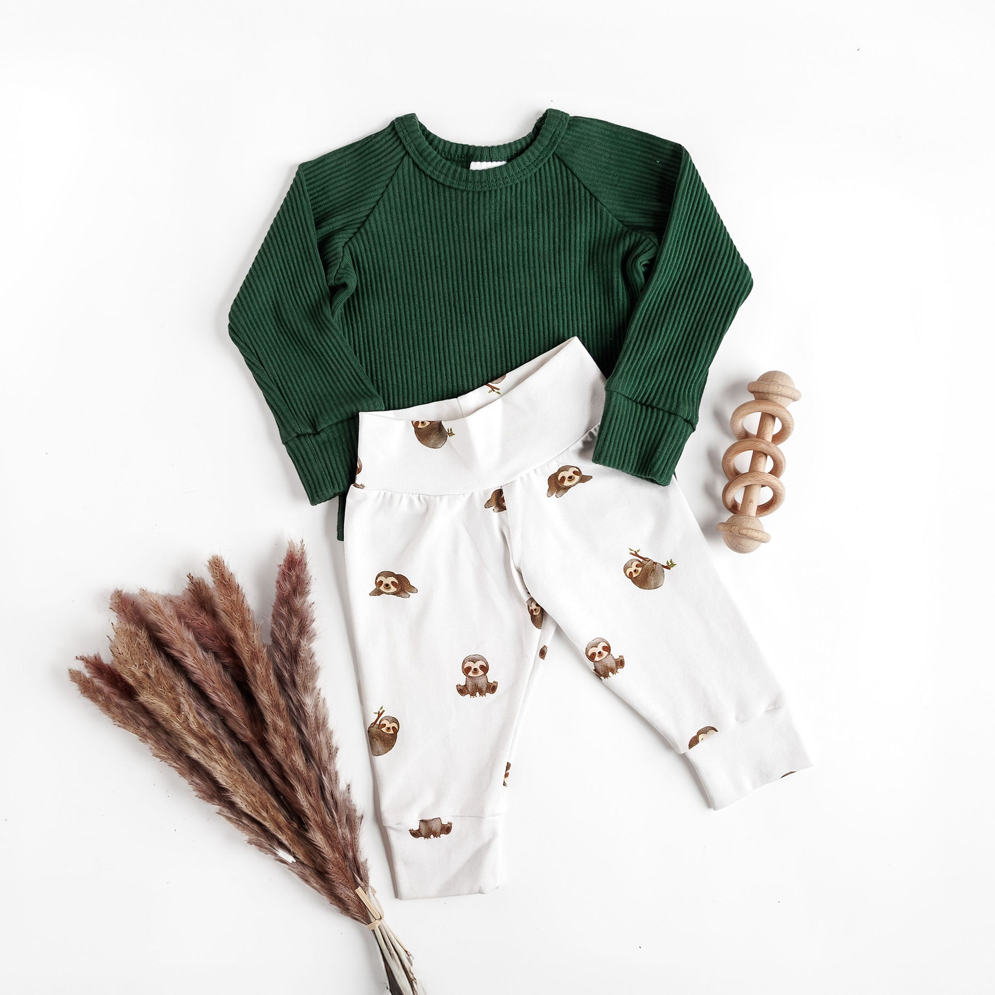 Sweet Hedgehogs on Ivory Baby & Toddler Cotton Knit Leggings