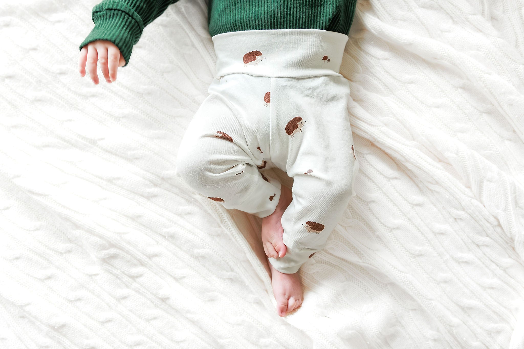 Sweet Hedgehogs on Ivory Baby & Toddler Cotton Knit Leggings