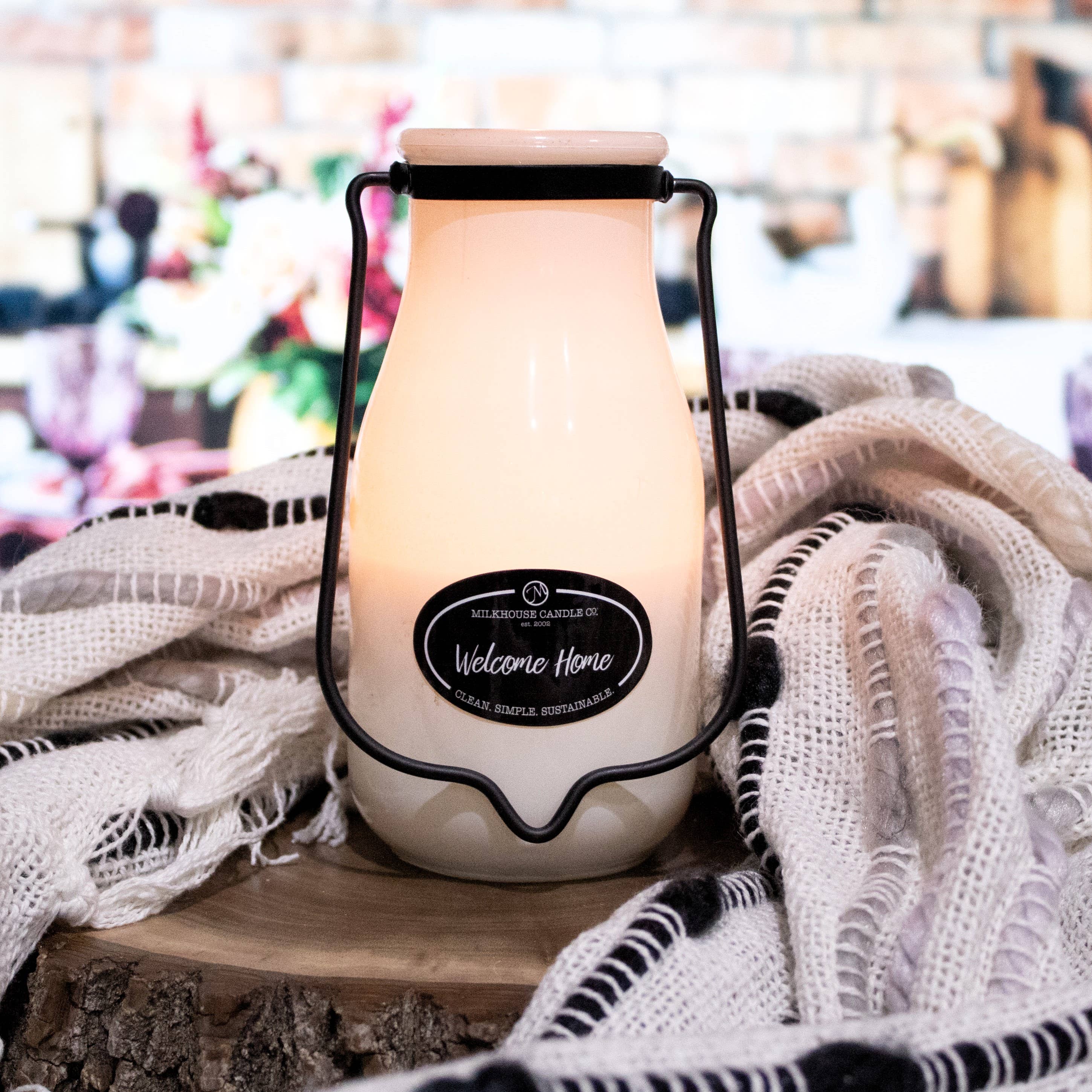 14 oz Milkbottle Candle: Welcome Home