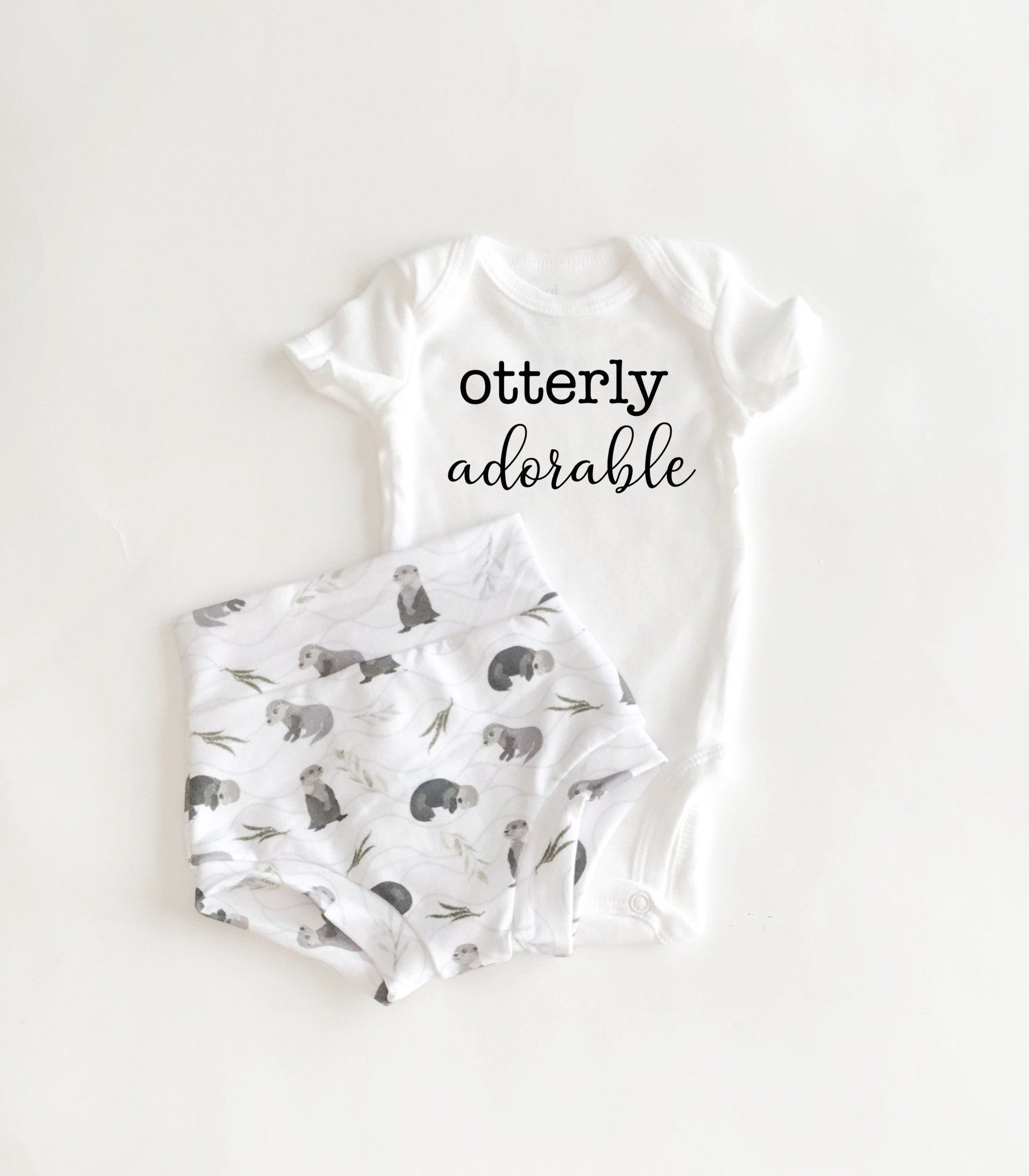 Otterly Adorable Shorts Set
